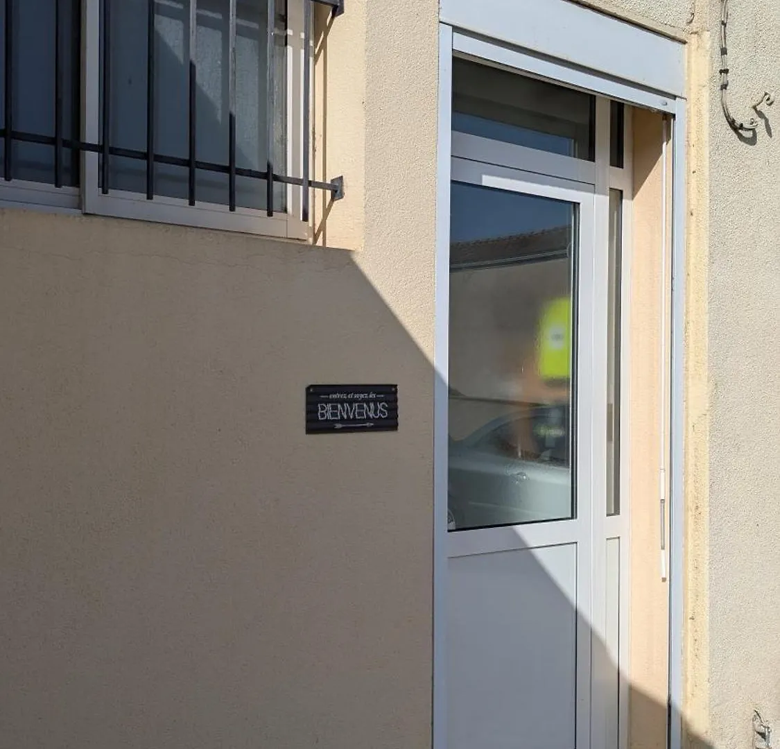 Appartement Avec Jardin Centre Village Avec Acces Pmr Le Fossat Frankrijk